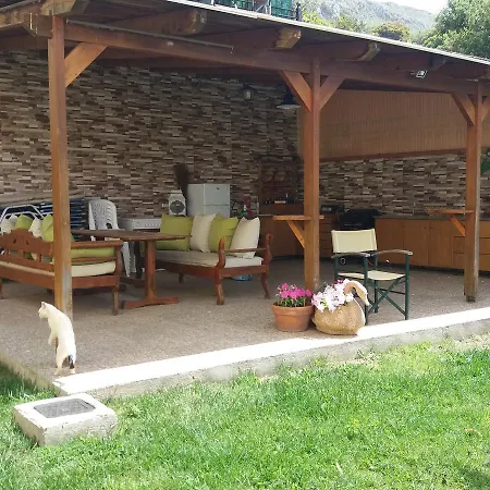 Spiti Louloudis Villa